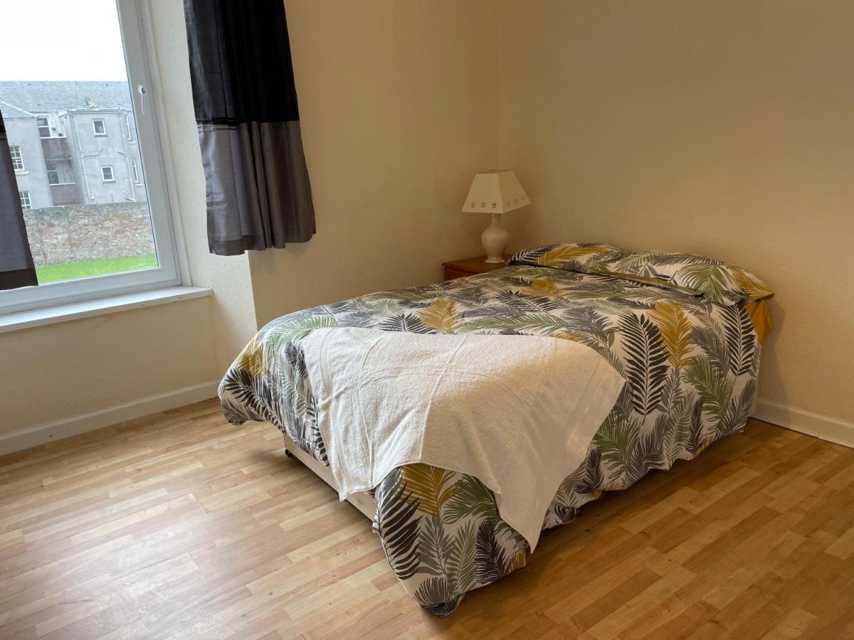 Rainforest 1 Apartment Campbeltown Luaran gambar